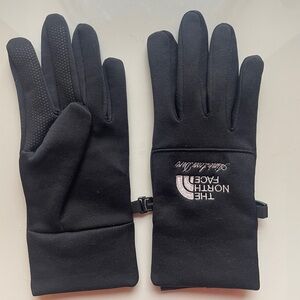 The North Face x Aime Leon Dore gloves